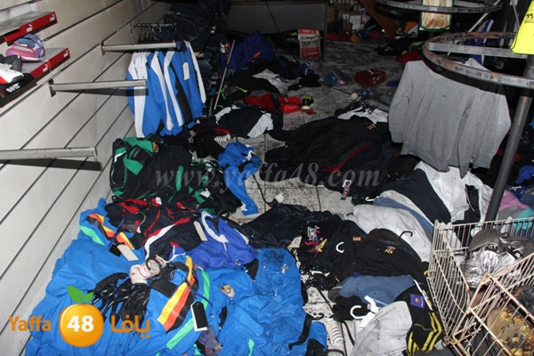 fire clothes shop 1119 (8).JPG